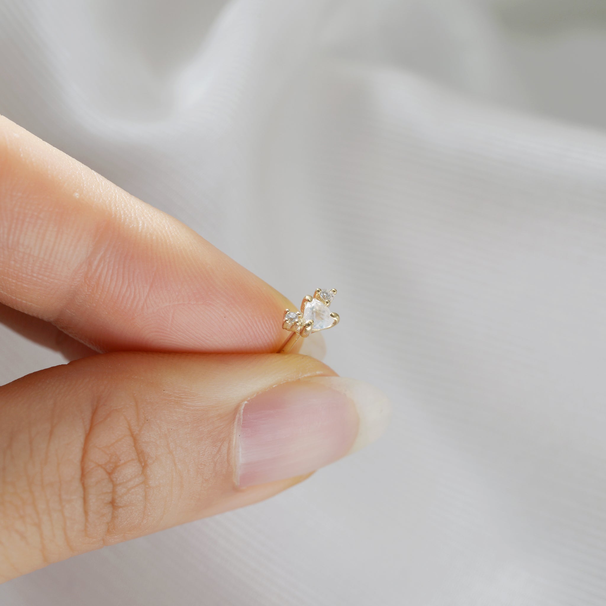 Trillion cluster Piercing (single) - 14K/ 18K Gold