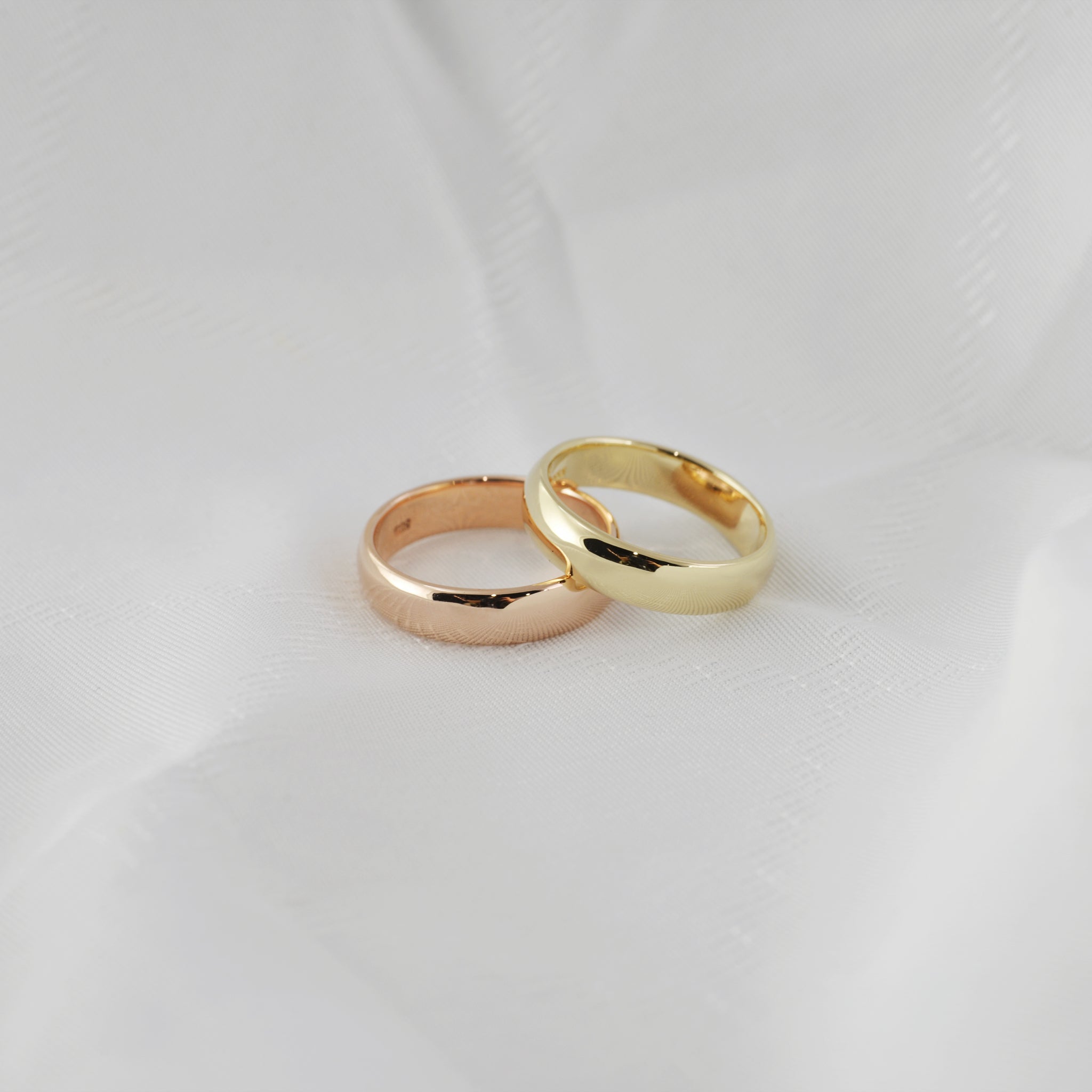 Dome band Ring (5mm) - 14K/ 18K Gold