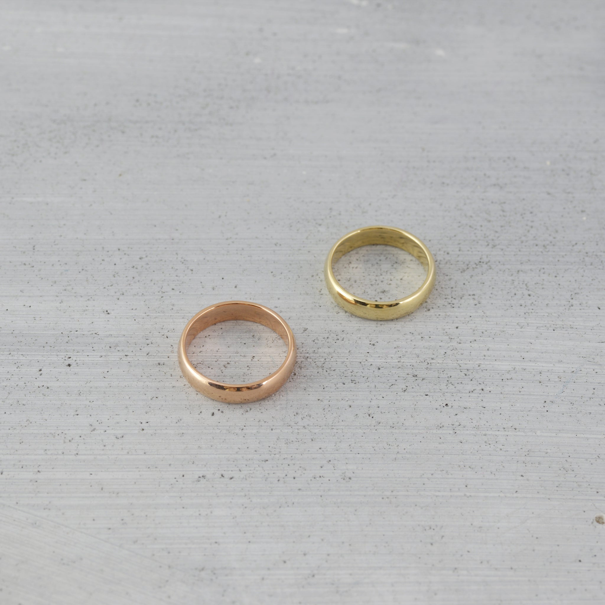 Dome band Ring (5mm) - 14K/ 18K Gold