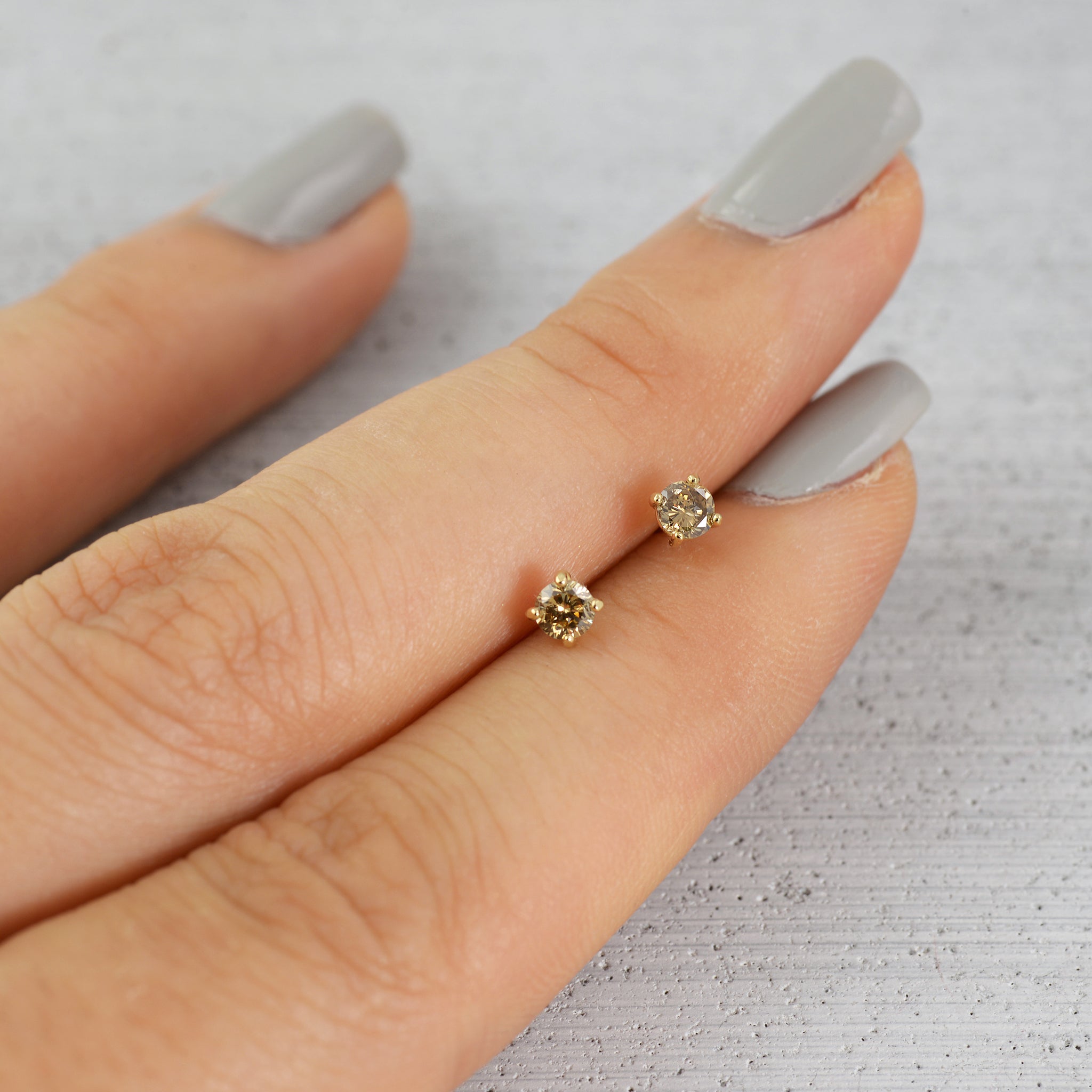 Venus solitaire diamond stud Earrings - 14K/ 18K Gold