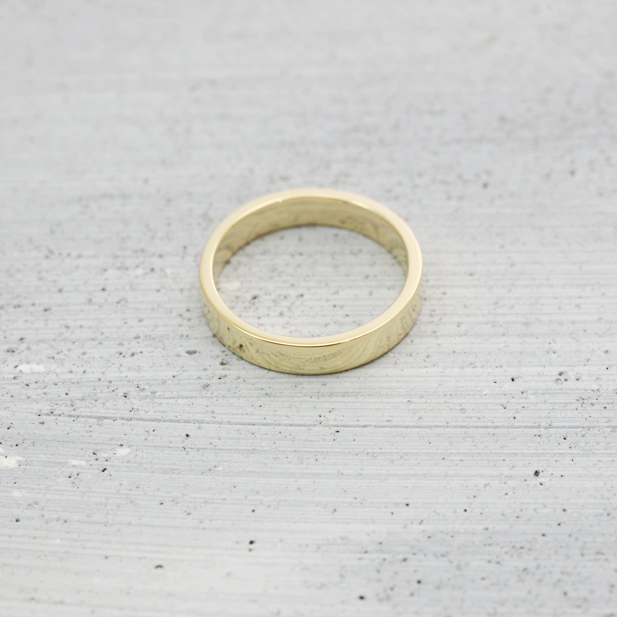 Flat wedding band Ring (Medium/ 3mm) - 14K/ 18K Gold